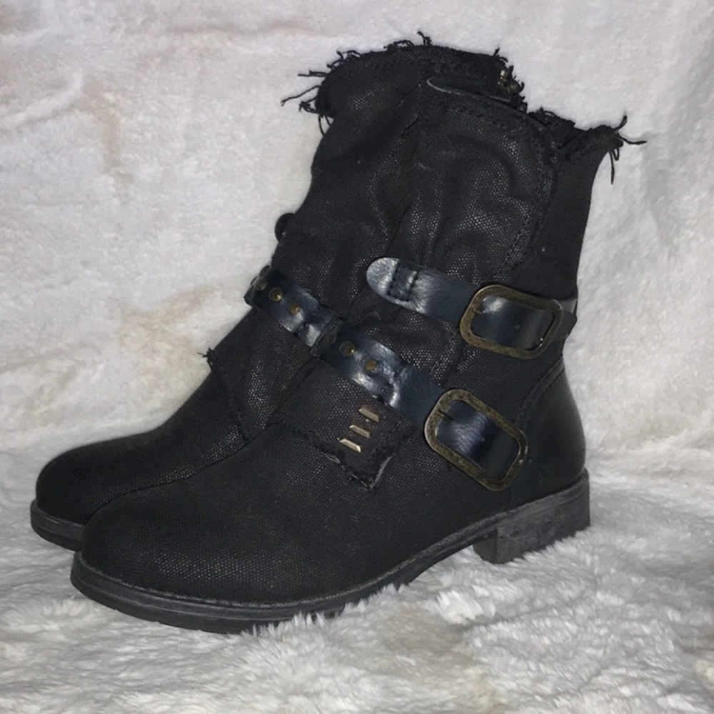 Dirty Laundry Tycen Boots